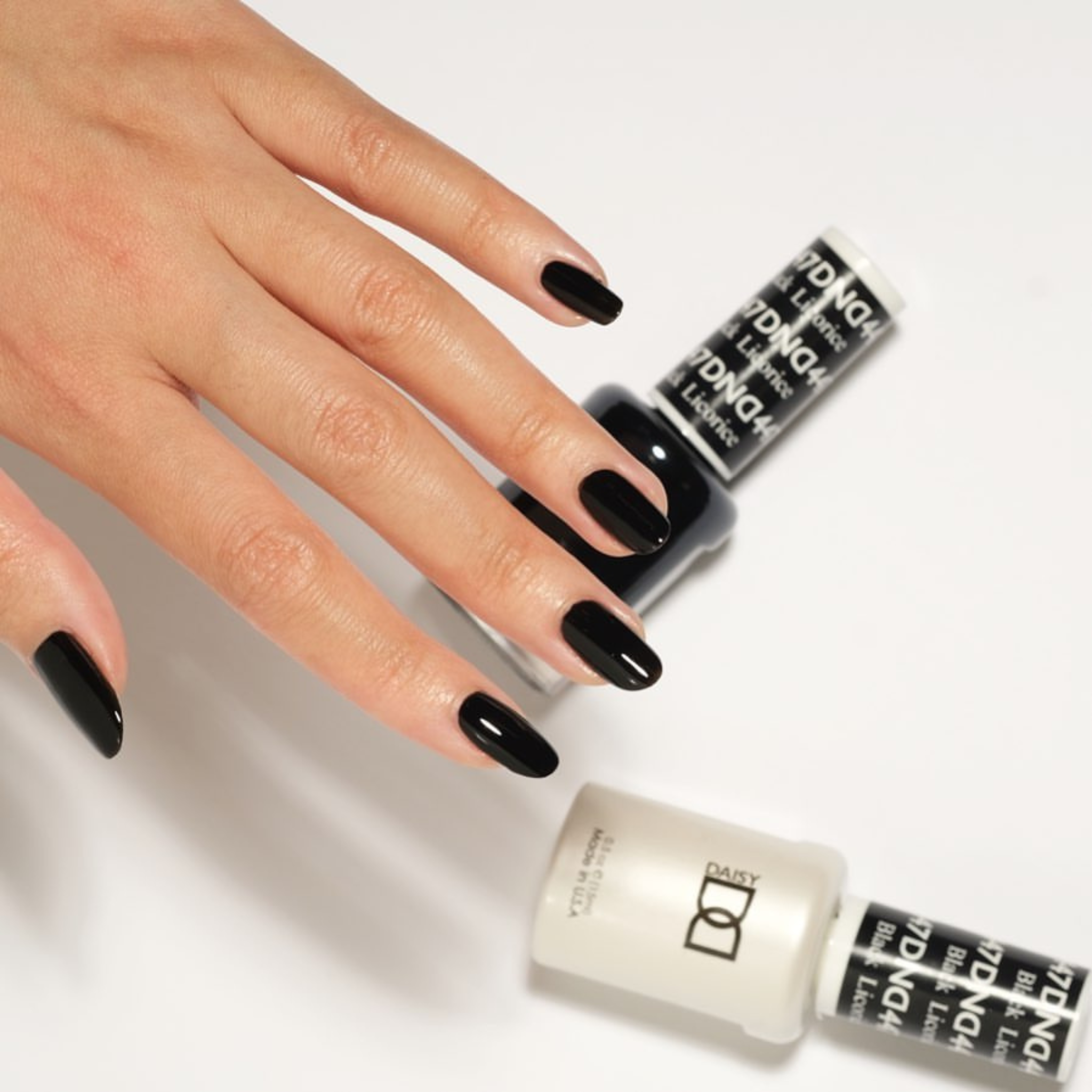 DND DC Gel & Lacquer Duo Black Licorice #447
