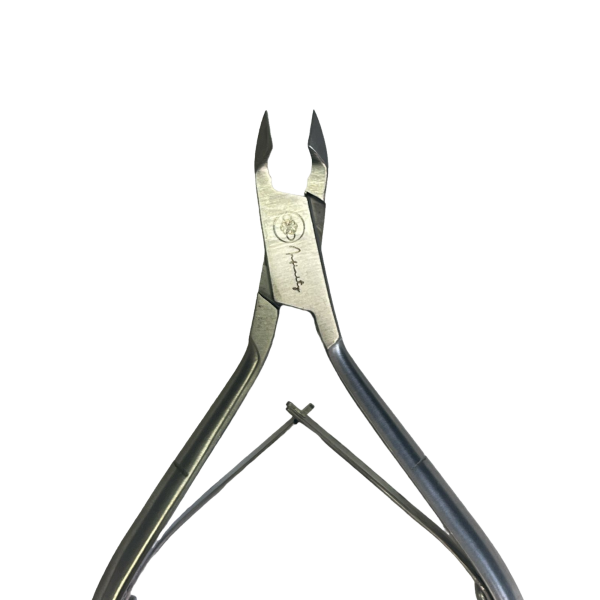 INFINITY Professional Cuticle Nippers – Matte & Polished, 7 mm & 8 mm Options