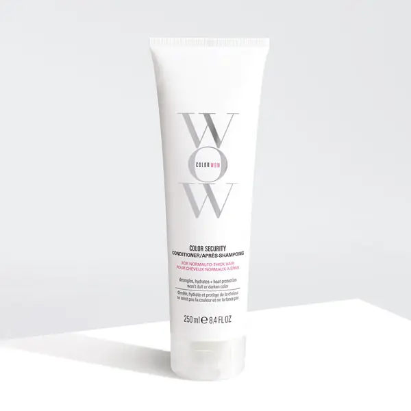 WOW Color Security Conditioner 946 ml / 32 Oz