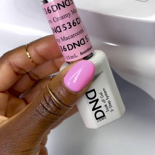DND DC Gel & Lacquer Duo Creamy Macaroonn #536