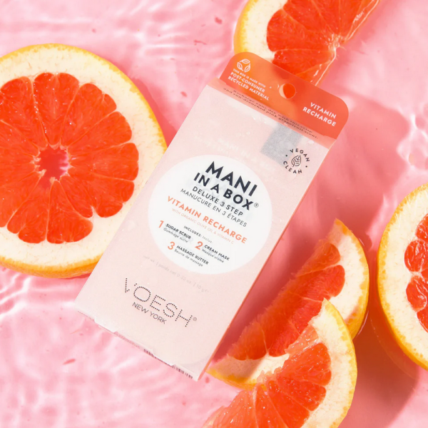 VOESH Mani In A Box Deluxe 3 StepVitamin Recharge with organic olive oil & vitamin C