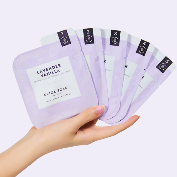 VOESH Pedi In A Box O2 Fizz 5 Step Lavender Vanilla With Organic Olive Oil, Niacinamide & Cica Extract